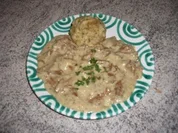 Eierschwammerl mit Knödel - Rezept