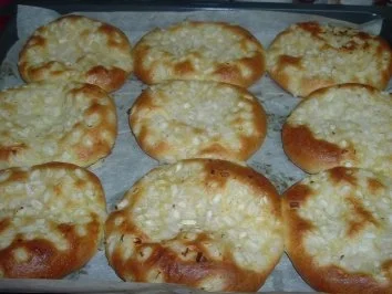 Mini Zwiebel-Pita - Rezept