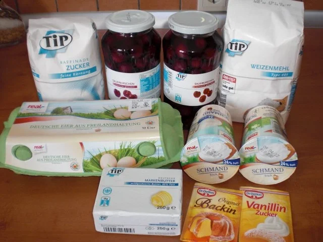 Saftiger Kirsch-Schmand-Kuchen vom Blech - Rezept - Bild Nr. 2