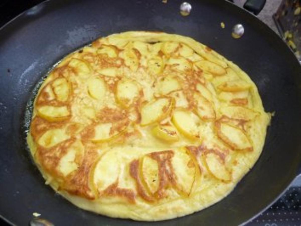 Aus meiner Probierküche : Apfel - Eierpfannkuchen - Rezept