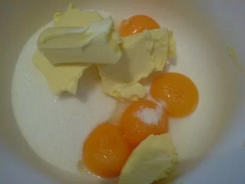 Rezept: Marzipankuchen Bild Nr. 5 Marzipankuchen - Rezept - Bild Nr. 5