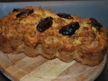 Dattel-Schinken-Cake - Rezept