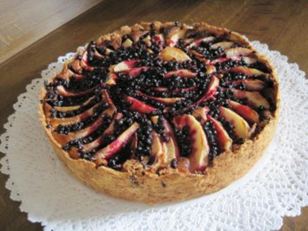 Bilder für Birnenquarktorte mit Holunderbeeren - Rezept