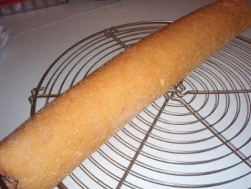 Rezept: Torte: Lebkuchen - Biskuitrolle Bild Nr. 2 Torte: Lebkuchen - Biskuitrolle - Rezept - Bild Nr. 2