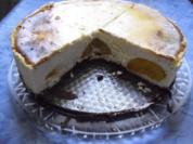 Pfirsich-Käsekuchen mit Schokoboden - Rezept
