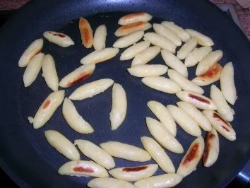 Entrecote mit Grillpaprikaschaum und Schupfnudeln - Rezept - Bild Nr. 7