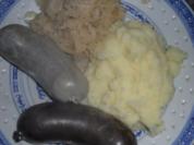 Frische Blut- und Leberwurst mit Sauerkraut & Püree - Rezept