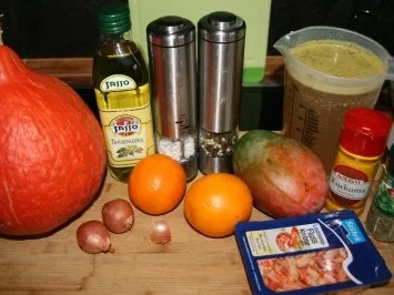 Rezept: Suppe: Exotische Kürbissuppe mit Flusskrebs-Einlage Bild Nr. 2 Suppe: Exotische Kürbissuppe mit Flusskrebs-Einlage - Rezept - Bild Nr. 2
