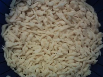 Beilagen:Spätzleteig-Grundrezept - Rezept