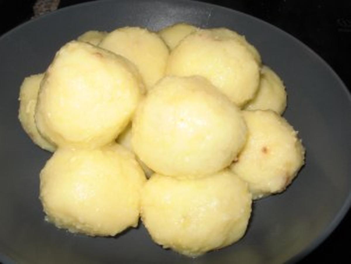 Gefüllte Kartoffel-Hack-Klöße - Rezept - Bild Nr. 2