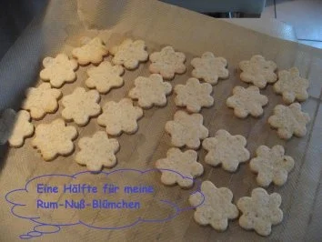 Weihnachtsplätzchen- Rum-Nuß-Blümchen - Rezept - Bild Nr. 3