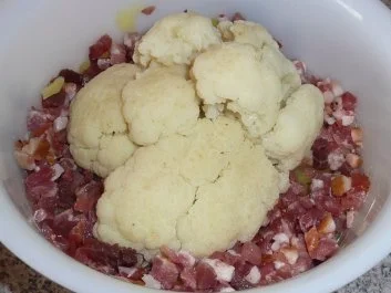 Gemüse: Blumenkohl im Kartoffel - Schinkenbett - Rezept