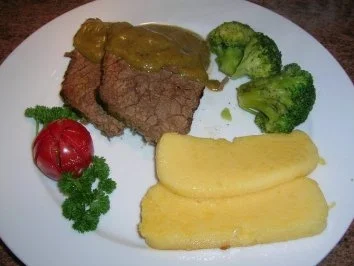 Giacommos Rinderbraten in Olivenöl geschmort, mit Polenta und Broccoli    (siehe Fotos) - Rezept - Bild Nr. 2