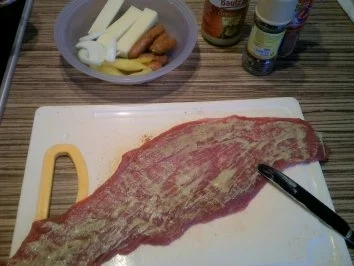 Rezept: "HAUPTGERICHT" Rinderroulade trifft auf Käse Bild Nr. 3 "HAUPTGERICHT" Rinderroulade trifft auf Käse - Rezept - Bild Nr. 3