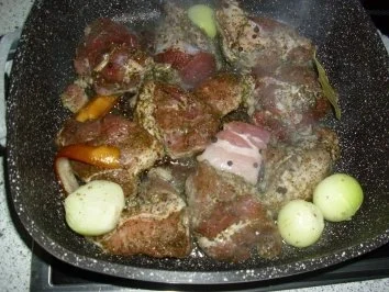 Rezept: Mutzbratenstücke aus der Pfanne Bild Nr. 2 Mutzbratenstücke aus der Pfanne - Rezept - Bild Nr. 2