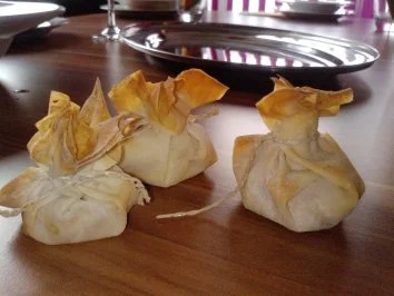 pikante Päckchen (Filoteig) - Rezept