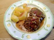 Frikadellen mit Pfeffer-Rahmsauce - Rezept