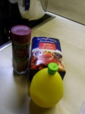 Quittenmarmelade Sehr Preiswert, Wenn Die Kollegin Zu Viel Davon Hat