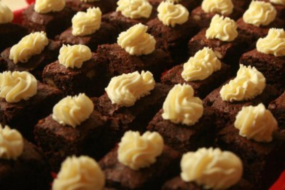 Karamell-Brownies mit Frischkäse-Topping - Rezept - Bild Nr. 2