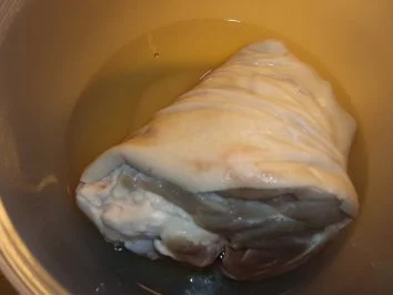 EISBEIN - Rezept - Bild Nr. 2