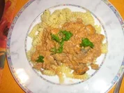 Putenhaschee mit Champignons und Girondele - Rezept