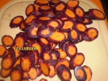 Lila Möhren in Kokosmilch gegart - Rezept - Bild Nr. 3