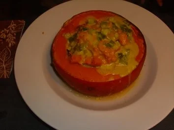 Tellergerichte: Kürbisse mit Hackfüllung - Rezept