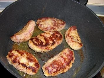 Schweinebäckchen in Rotwein geschmort - Rezept - Bild Nr. 5