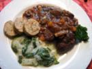 Schweinebäckchen in Rotwein geschmort - Rezept