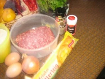 Rezept: Hack-Blätterteig-Zopf Bild Nr. 2 Hack-Blätterteig-Zopf - Rezept - Bild Nr. 2