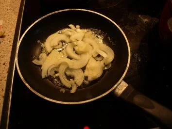 Rezept: Nackenbraten mit Zwiebelsoße Bild Nr. 6 Nackenbraten mit Zwiebelsoße - Rezept - Bild Nr. 6