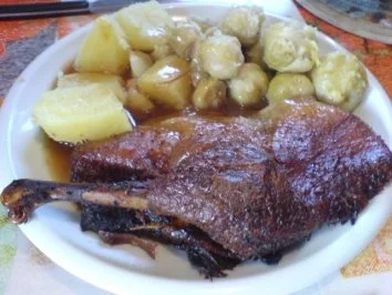 Rezept: Entenbraten Bild Nr. 2 Entenbraten - Rezept - Bild Nr. 2