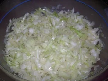 Rezept: Teufelchens Weißkrautsalat Teufelchens Weißkrautsalat - Rezept