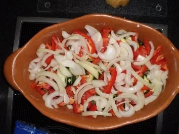 Rezept: Kartoffel-Zucchini Auflauf Bild Nr. 5 Kartoffel-Zucchini Auflauf - Rezept - Bild Nr. 5