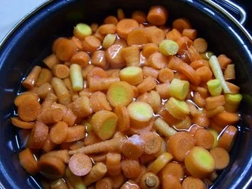 Rezept: Möhrensuppe Bild Nr. 4 Möhrensuppe - Rezept - Bild Nr. 4