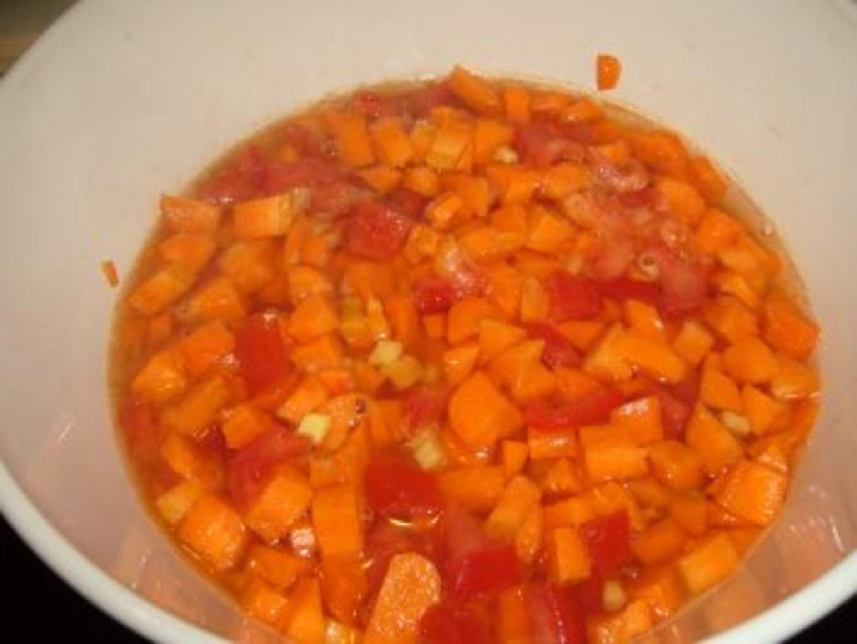 Karotten-Ingwer-Suppe mit Herzchen - Rezept - Bild Nr. 4