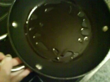 Rosmarin-Palatschinken an Preißelbeersauce - Rezept - Bild Nr. 12