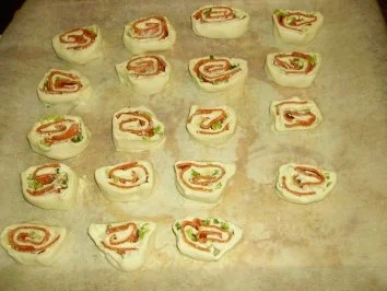 Partyhappen: Salami-Schnecken - Rezept - Bild Nr. 5