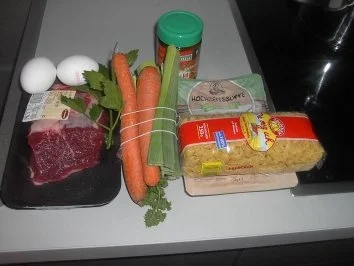 Rezept: Rindfleischsuppe Bild Nr. 4 Rindfleischsuppe - Rezept - Bild Nr. 4