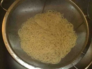 Mie Nudel / Keine STERNEN vergeben bitte!!! - Rezept - Bild Nr. 2