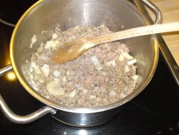 Käse-Hackfleischsoße - Rezept - Bild Nr. 2