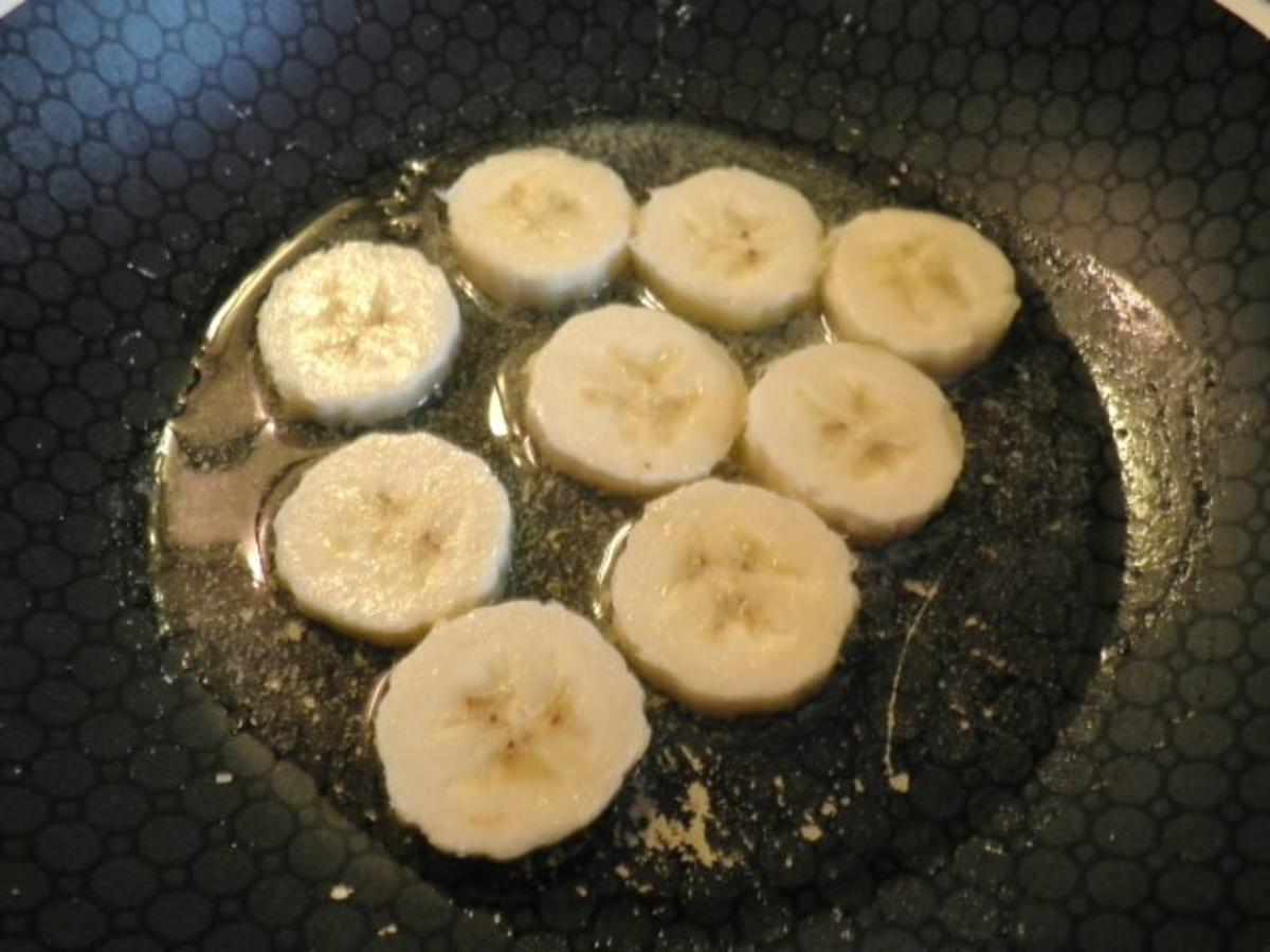 Feurige Bananencremesuppe - Rezept - Bild Nr. 9