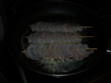 Garnelen Spieße mit Dip und Baguette - Rezept - Bild Nr. 2