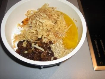 Rezept: Rosinen - Mandel - Kuchen Bild Nr. 3 Rosinen - Mandel - Kuchen - Rezept - Bild Nr. 3