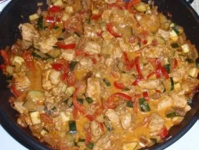 Hühnchenbrust mit Gemüse und Kartoffel-Karottenpüree - Rezept - Bild Nr. 6