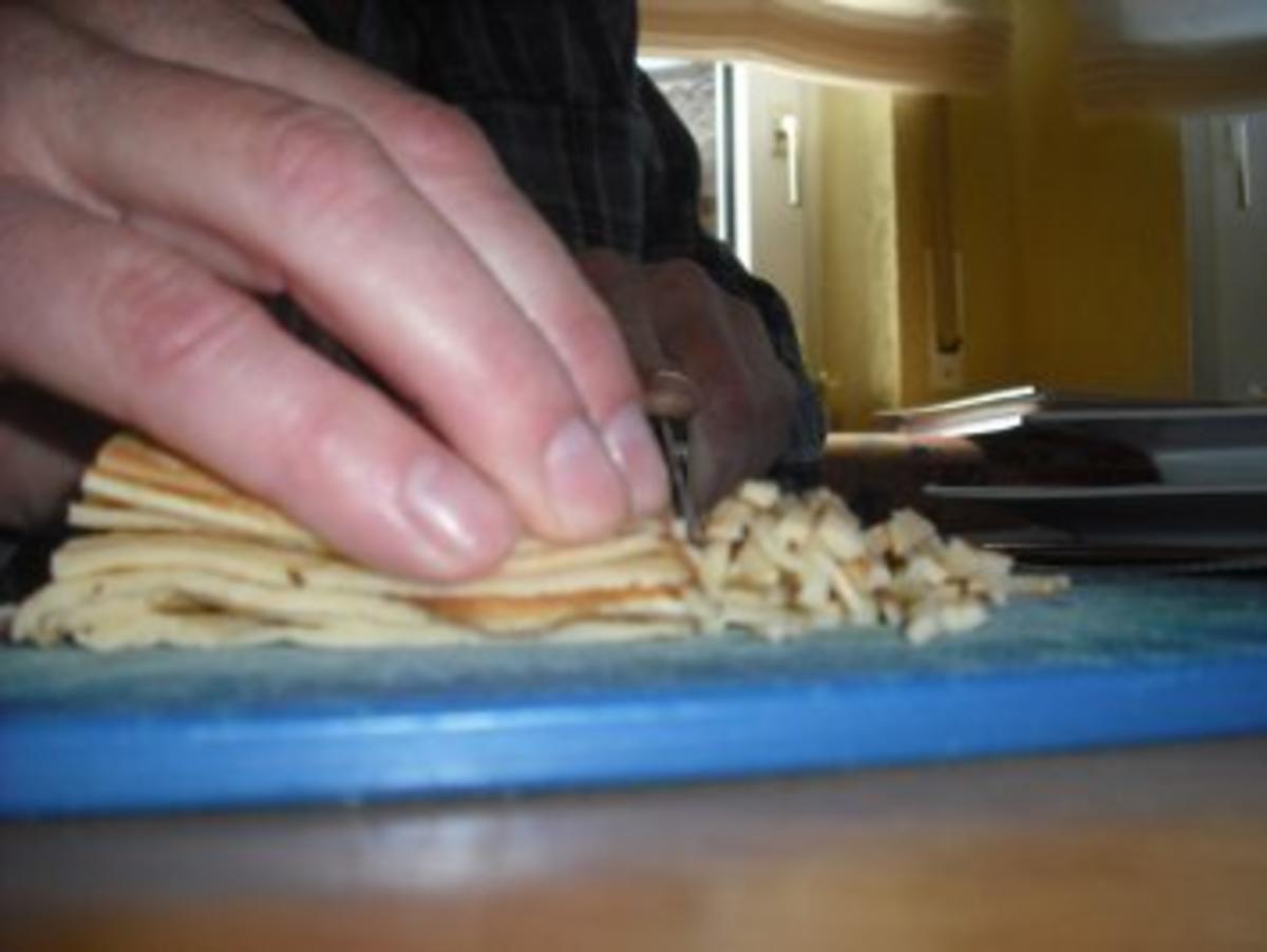 Pfannkuchen mit Putengeschnetzeltes - Rezept - Bild Nr. 3