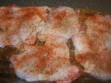 Rezept: Hähnchenschenkel mit Spinat gefüllt Bild Nr. 4 Hähnchenschenkel mit Spinat gefüllt - Rezept - Bild Nr. 4