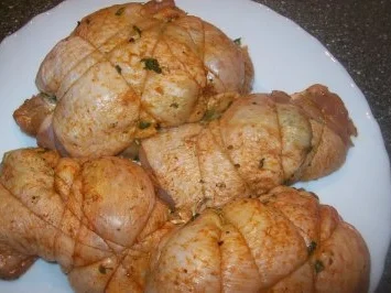 Rezept: Hähnchenschenkel mit Spinat gefüllt Bild Nr. 9 Hähnchenschenkel mit Spinat gefüllt - Rezept - Bild Nr. 9