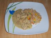 boto's Putengeschnetzeltes "Försterin Art" in Sahnesoße mit Champignons, Gemüsereis - Rezept