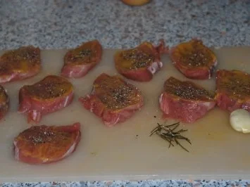 Rezept: Filetsteaks auf Safransahne-Lauch an Kartoffel-Birnengratin... Bild Nr. 10 Filetsteaks auf Safransahne-Lauch an Kartoffel-Birnengratin... - Rezept - Bild Nr. 10